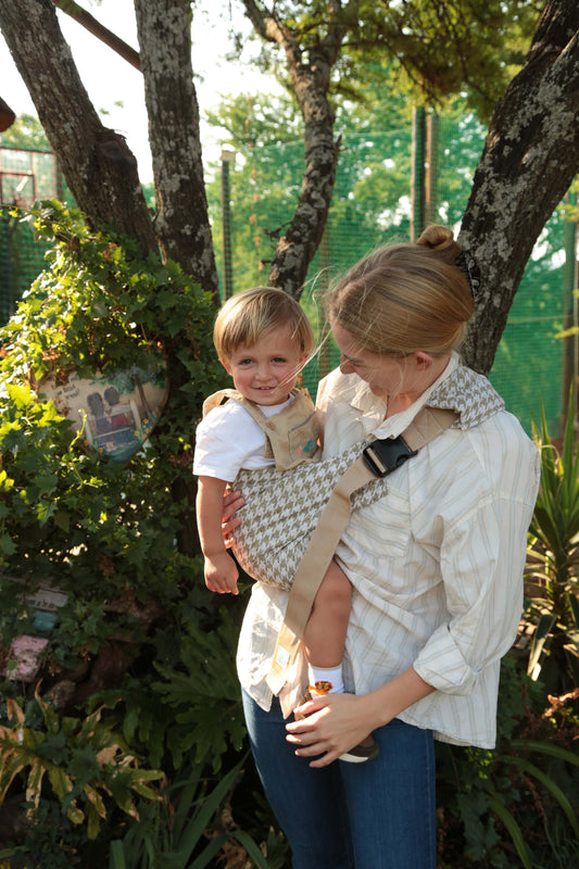 Geometric Beige Roo Sling