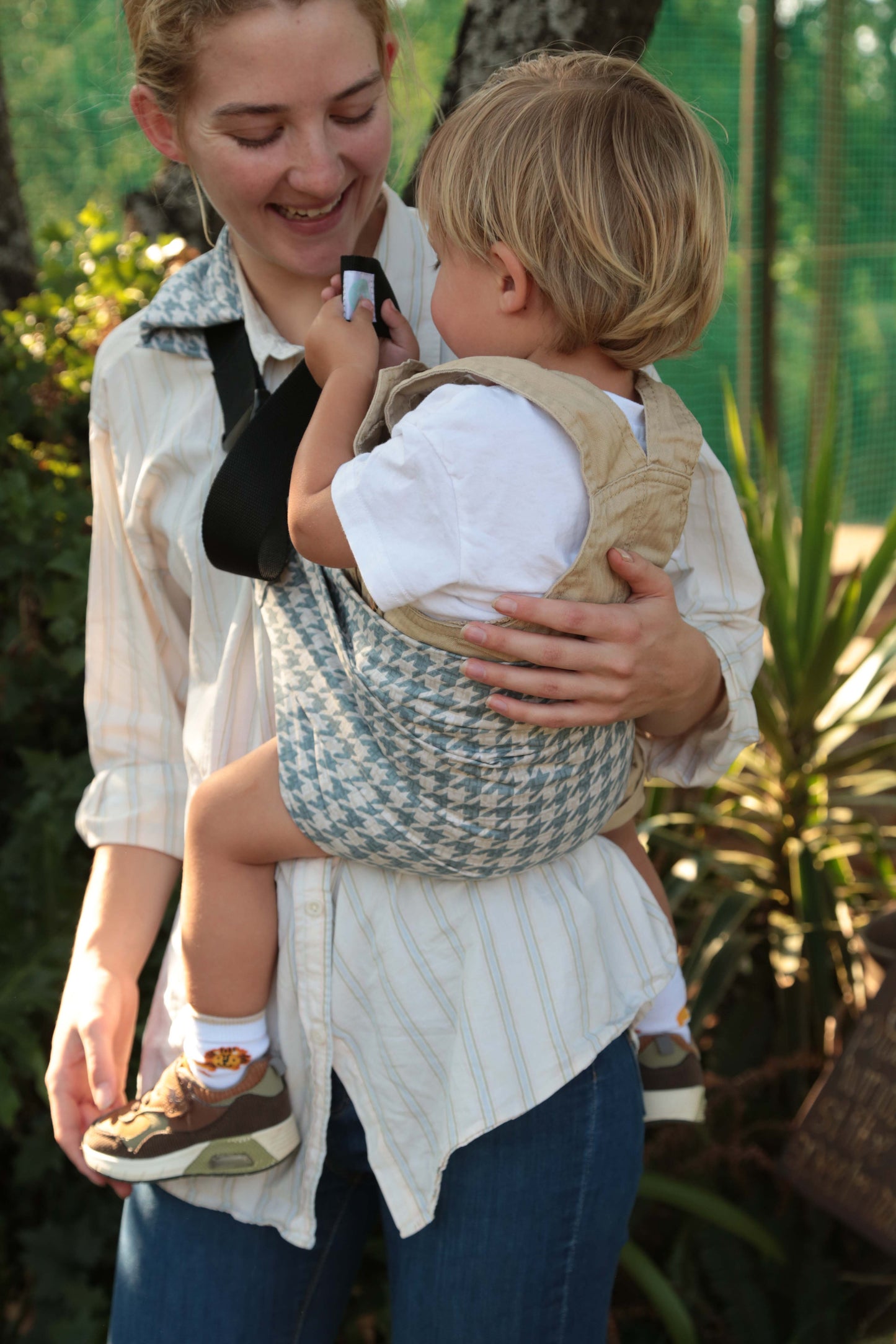 Geometric Blue Roo Sling