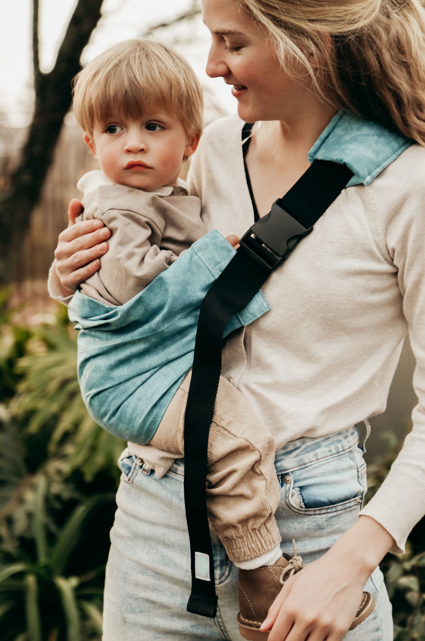 Roo Sling Marble Blue